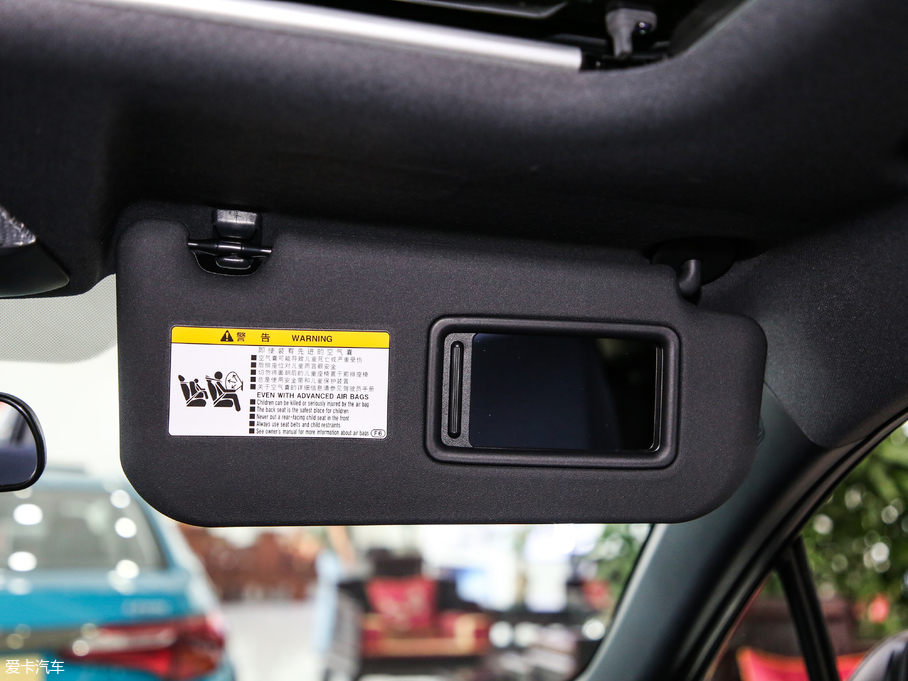 2018SC-HR 촰 2.0L CVTI(lng) (gu)V