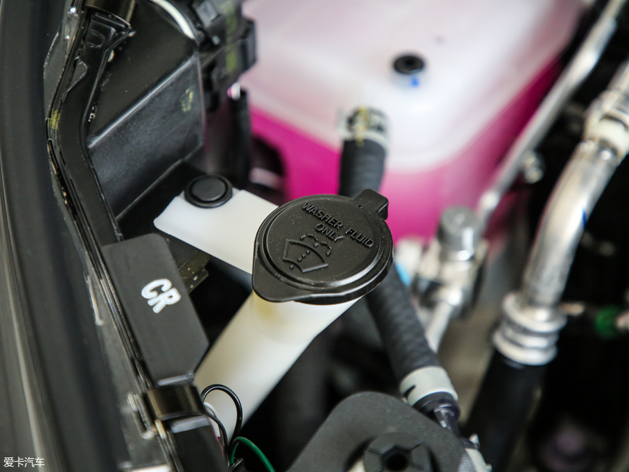 2018SC-HR 촰 2.0L CVTI V