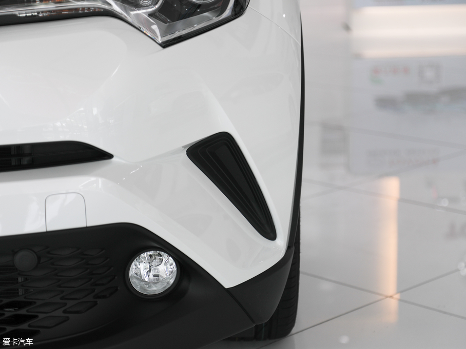 2018SC-HR 촰 2.0L CVTI VI