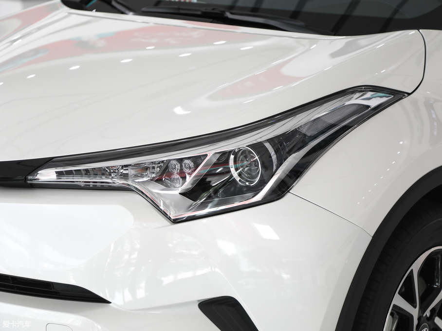 2018SC-HR 촰 2.0L CVTI VI