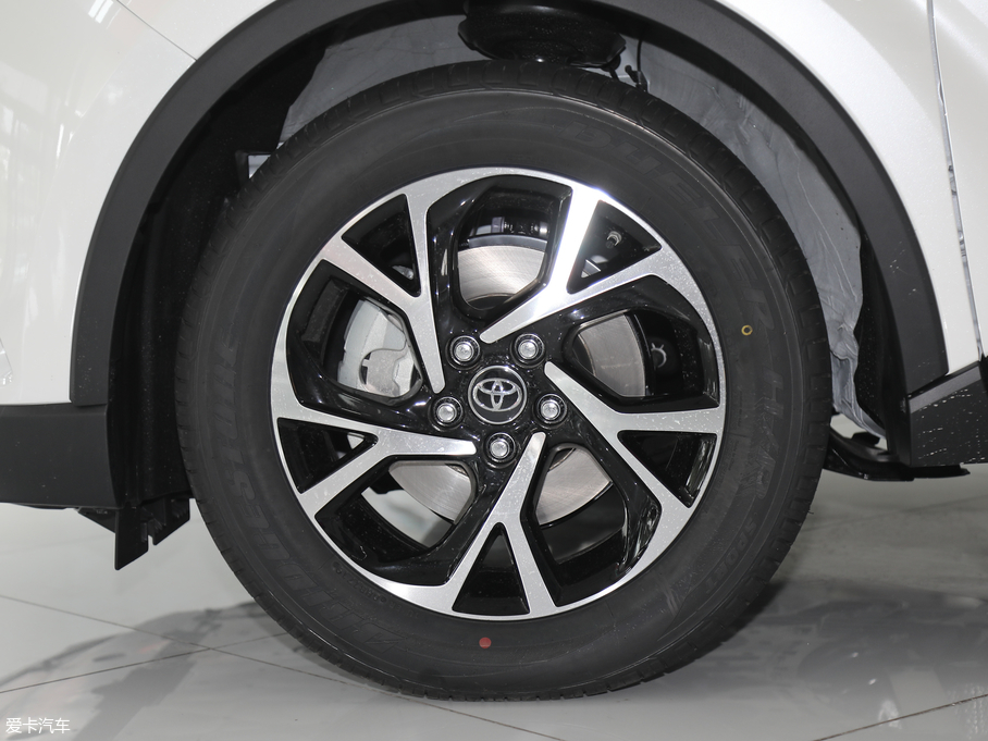 2018SC-HR 촰 2.0L CVTI(lng) VI