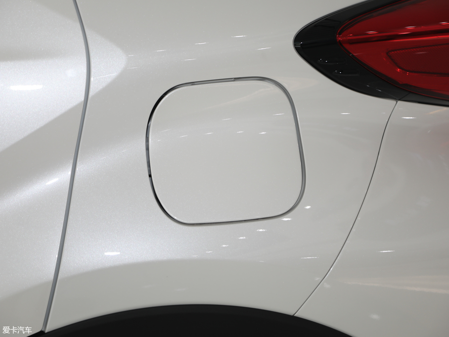 2018SC-HR 촰 2.0L CVTI VI