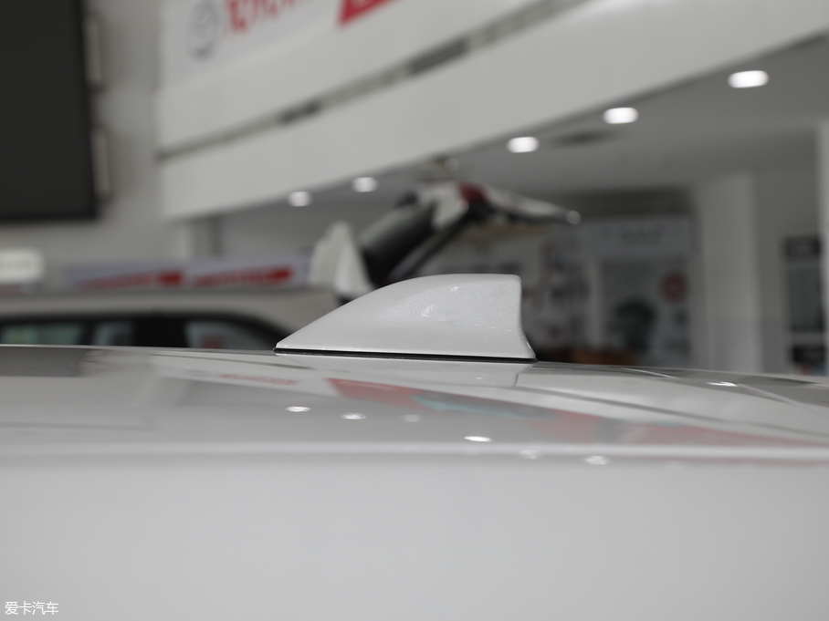 2018SC-HR 촰 2.0L CVTI(lng) VI