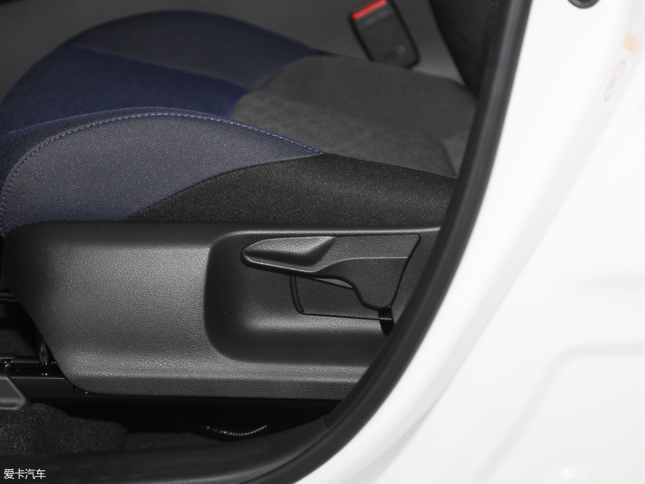 2018SC-HR 촰 2.0L CVTI(lng) VI