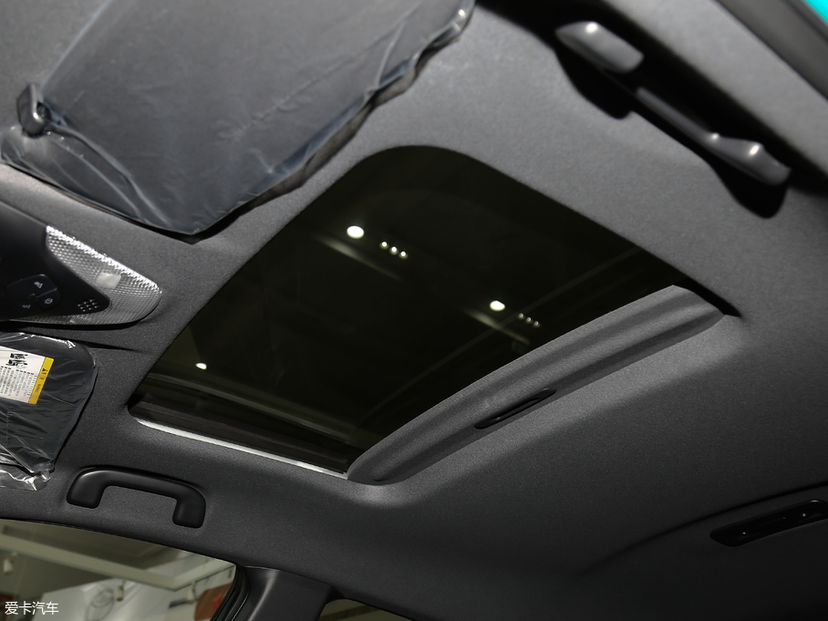 2018SC-HR 촰 2.0L CVTI VI