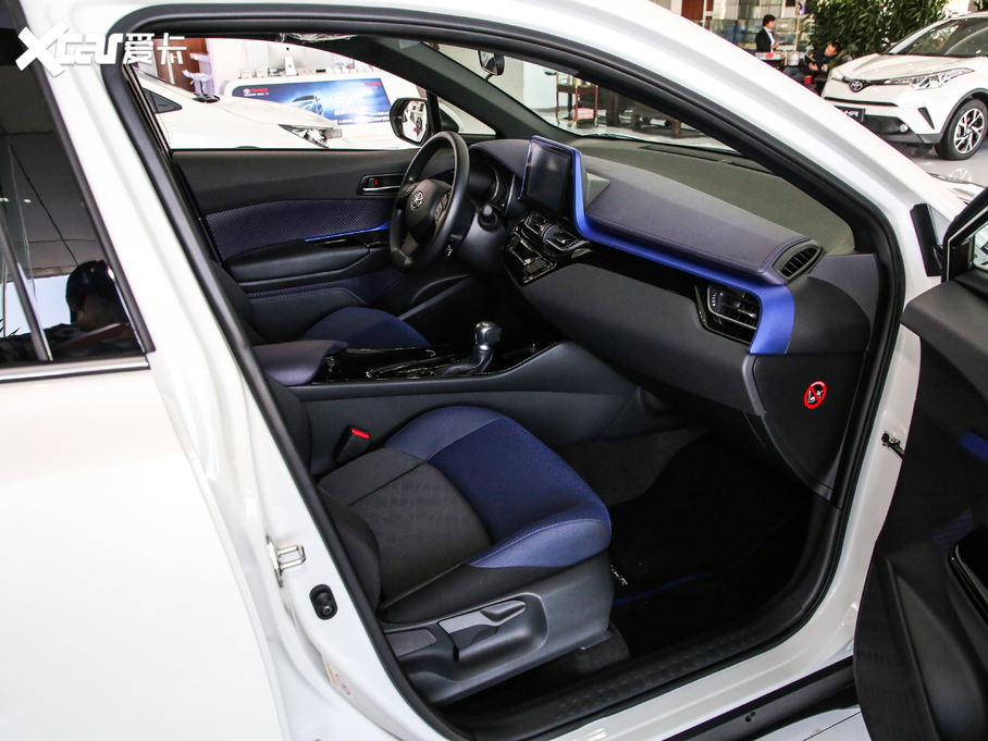 2018SC-HR 촰 2.0L CVTԽI V