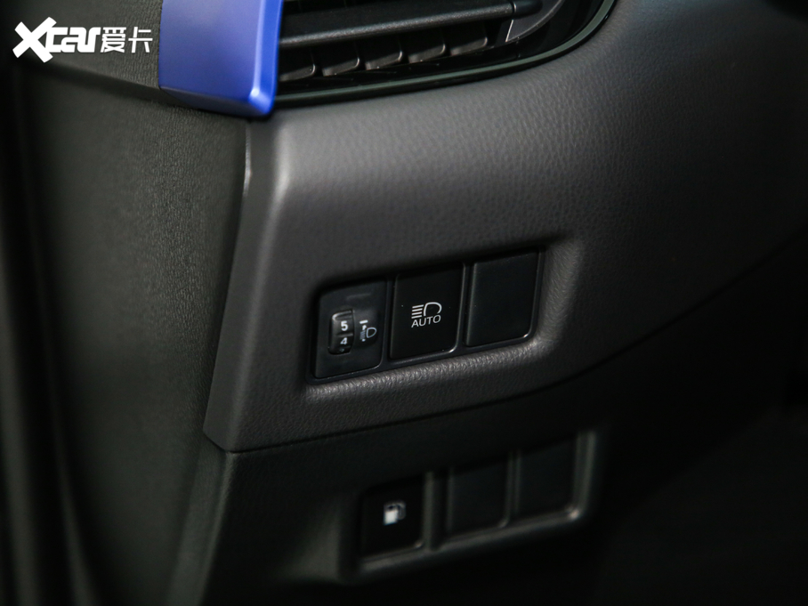 2018SC-HR 촰 2.0L CVTԽI V