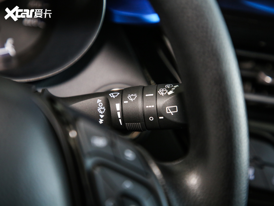 2018SC-HR 촰 2.0L CVTԽI V