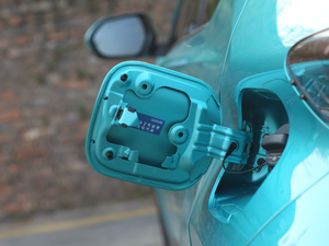 20182.0L CVTŞ (gu)V (x)(ji)^