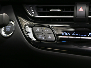 20182.0L CVTŞ V п؅^(q)