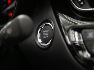 20182.0L CVTŞ V п؅^