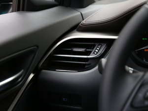 20182.0L CVTŞ V п؅^