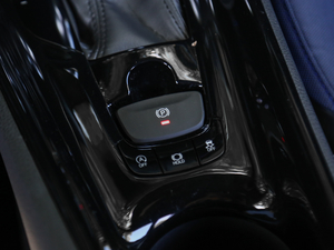 20182.0L CVTA V v܇Ƅ