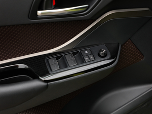 20182.0L CVTŞ V {܇ƅ^	