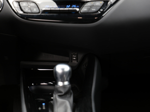 20182.0L CVTŞ V п؅^