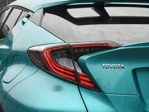 2018촰 2.0L CVTA V ^