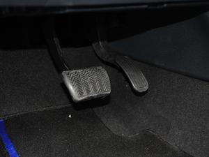 2018촰 2.0L CVTA V g