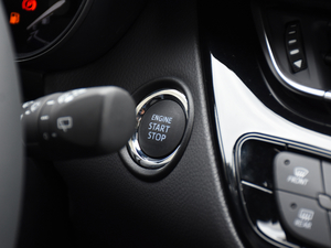 2018촰 2.0L CVTA V п؅^