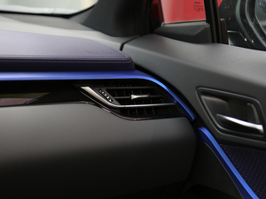 20182.0L CVTܺA VI п؅^