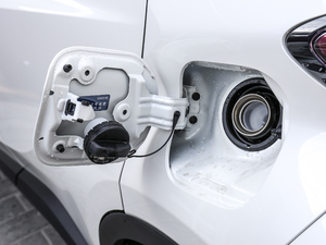 2018촰 2.0L CVTܺA VI ^