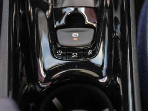 2018촰 2.0L CVTܺA VI п؅^