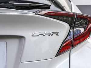 2018촰 2.0L CVTܺA V ^