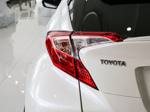 2018촰 2.0L CVTI V ^