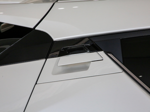 2018촰 2.0L CVTԽI V ^