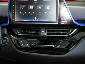 2018촰 2.0L CVTԽI V {L