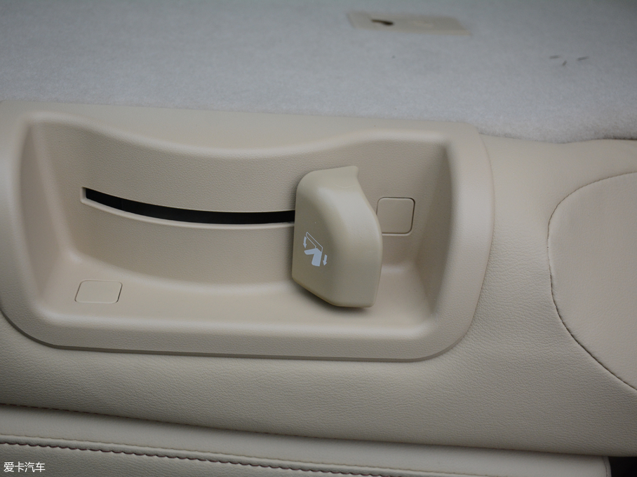 2018hm_(d) 2.0T (q) 7