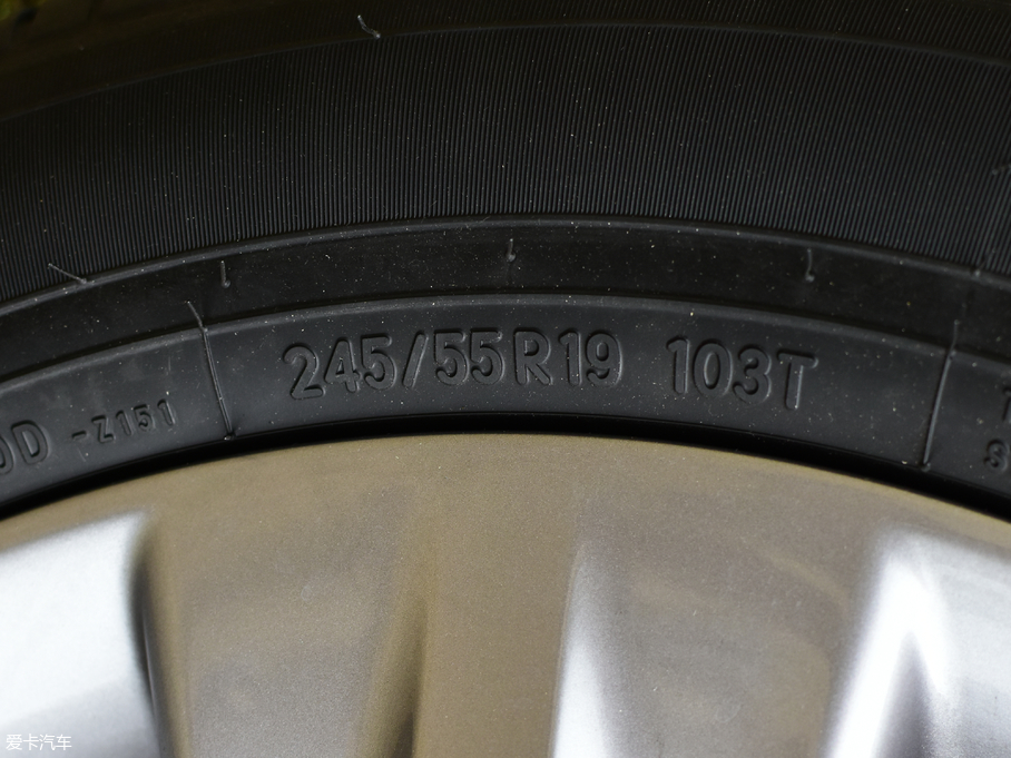 2018hm_(d) 2.0T (q)F 7