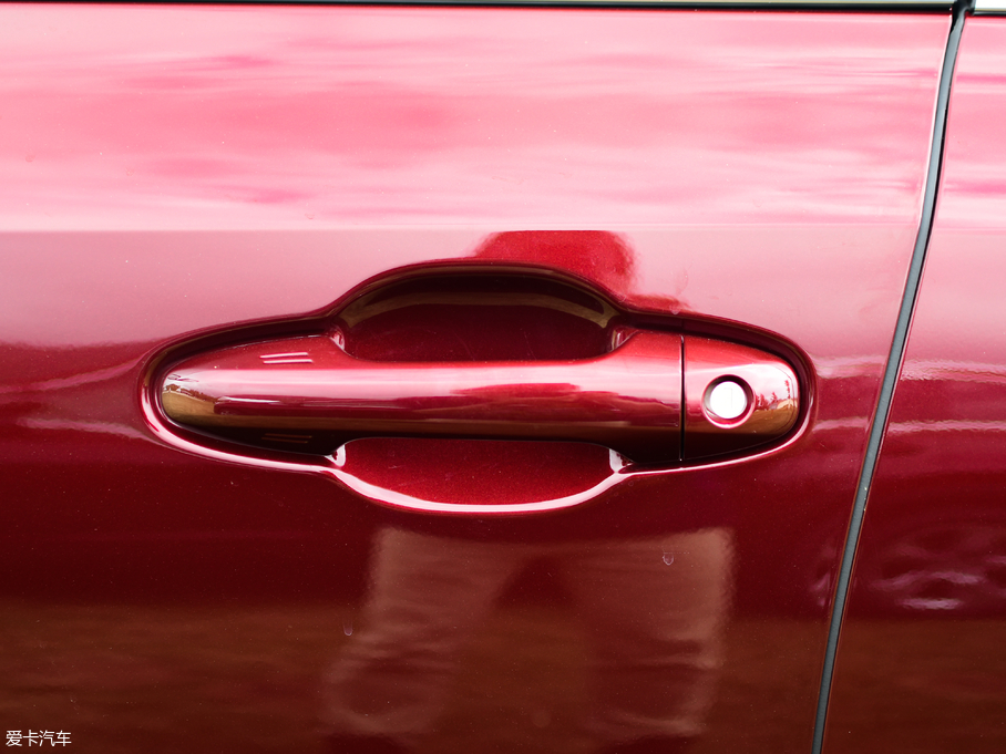 2018hm_(d) 2.0T (q)F 7