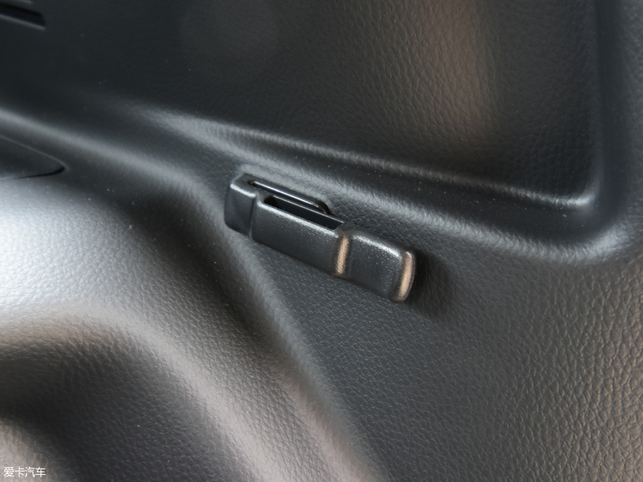 2018hm_(d) 2.0T (q)F 7