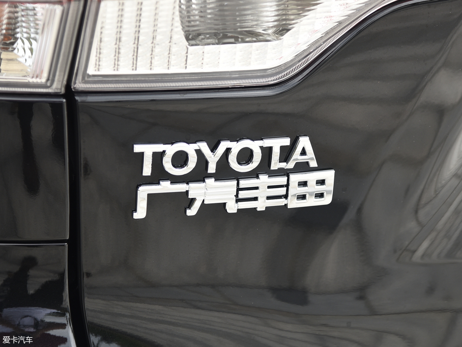 2018hm_(d) 2.0T (q) 7