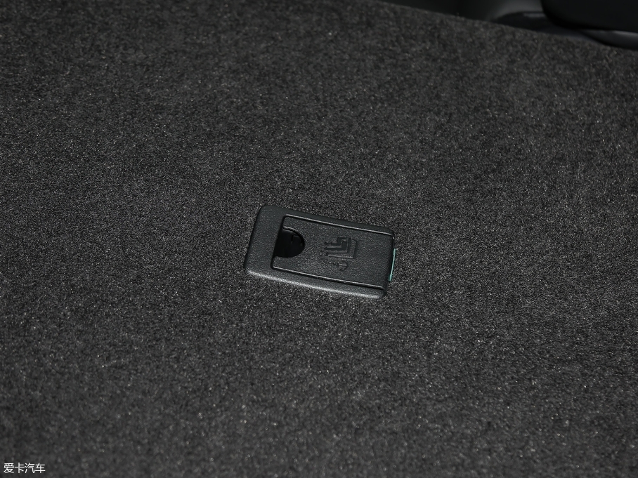 2018hm_(d) 2.0T (q)A 7