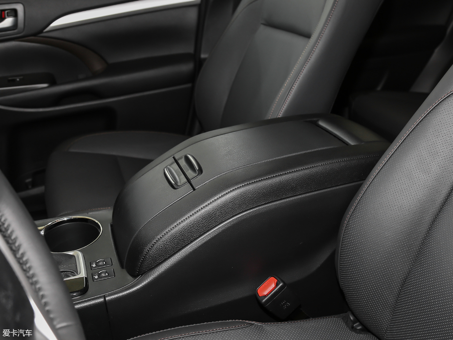 2018hm_(d) 2.0T (q)A 7