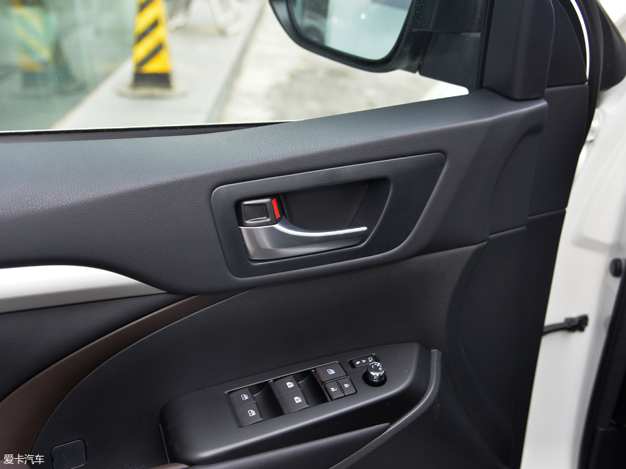 2018hm_(d) 2.0T (q)A 7