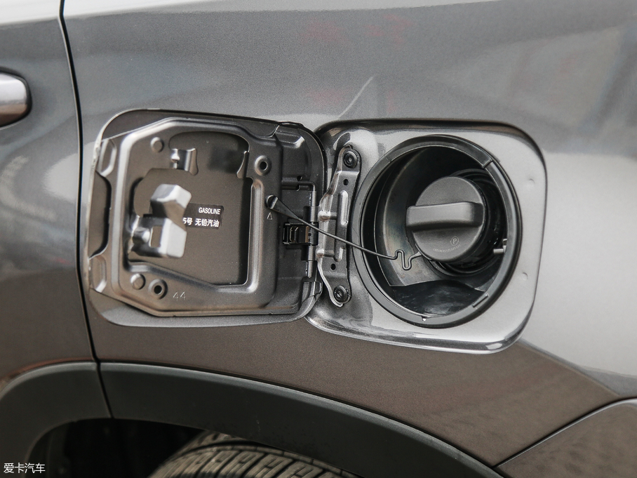 2018hm_(d) 2.0T (q)F 7