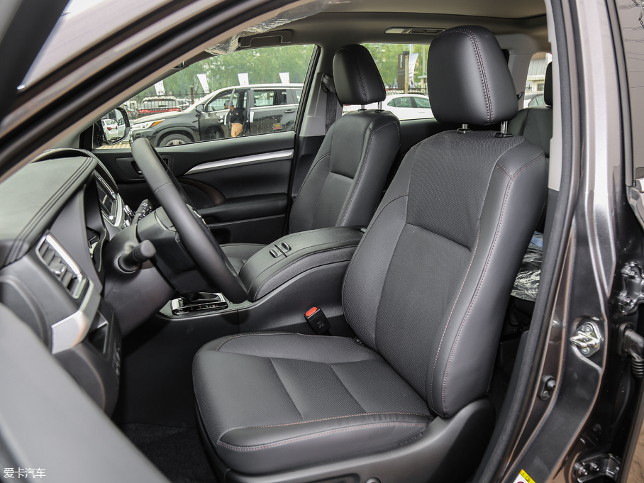 2018hm_(d) 2.0T (q)F 7