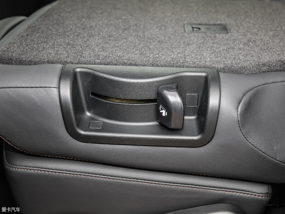 2018hm_(d) 2.0T (q)F 7