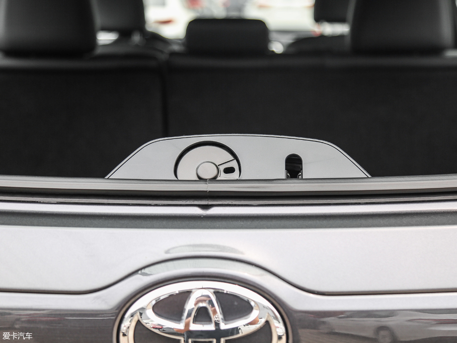 2018hm_(d) 2.0T (q)F 7