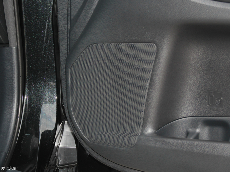 2018hm_(d) 2.0T (q)F 7