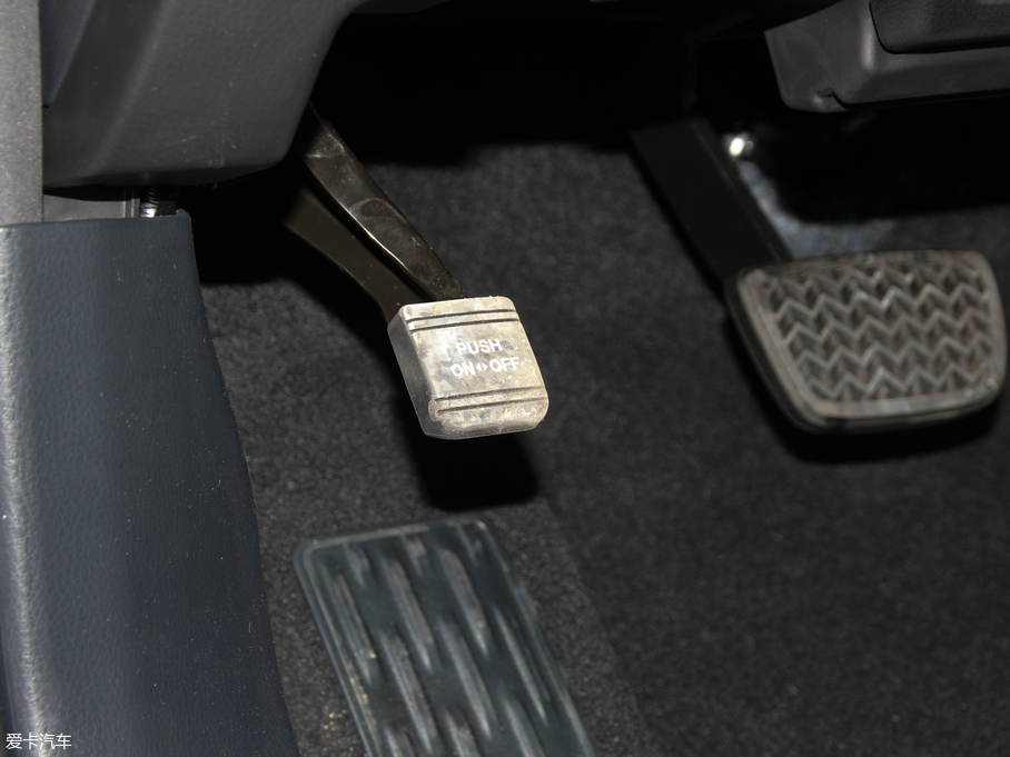 2018hm_(d) 2.0T (q)F 7