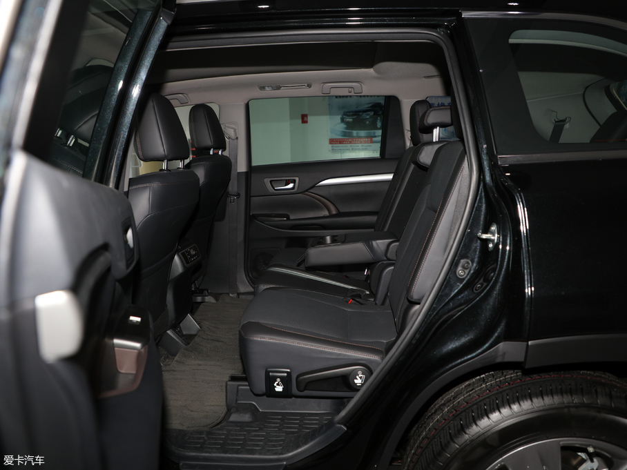 2018hm_(d) 2.0T (q)A 7