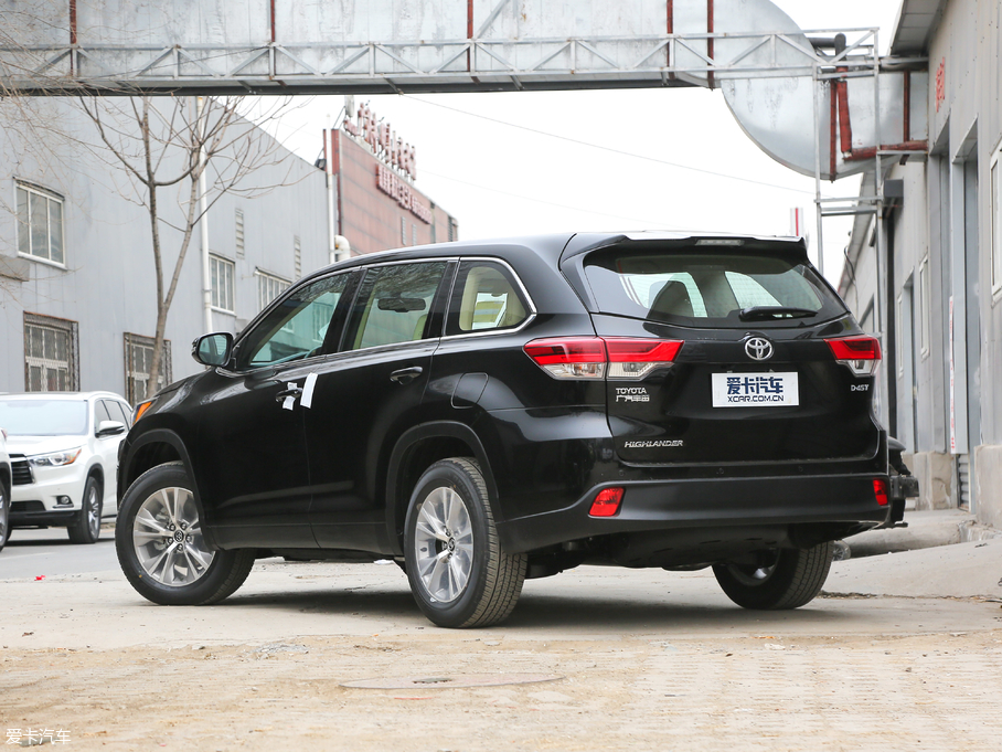 2018hm_(d) 2.0T (q)Ӣ 7