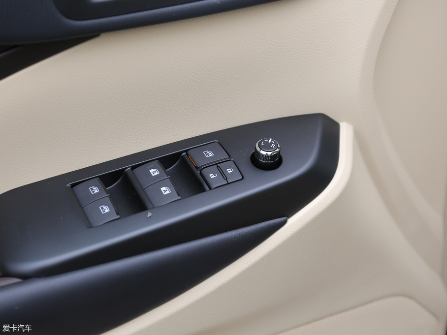 2018hm_ 2.0T 򌾫Ӣ 7