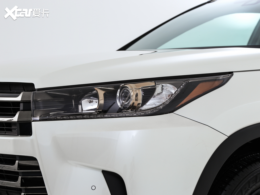 2018hm_ 2.0T Tʿ 7 VI