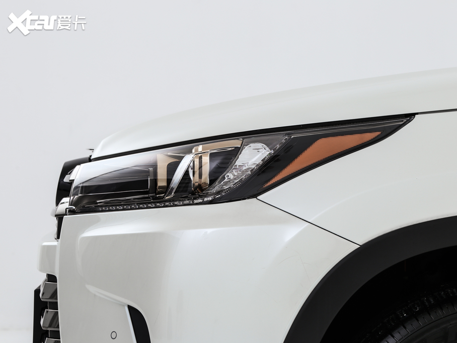 2018hm_(d) 2.0T (q)Tʿ 7 VI