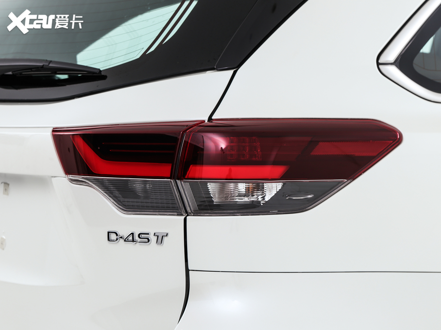 2018hm_ 2.0T Tʿ 7 VI