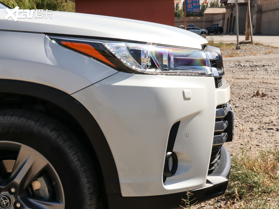 2018hm_(d) 2.0T (q) 7 (gu)VI